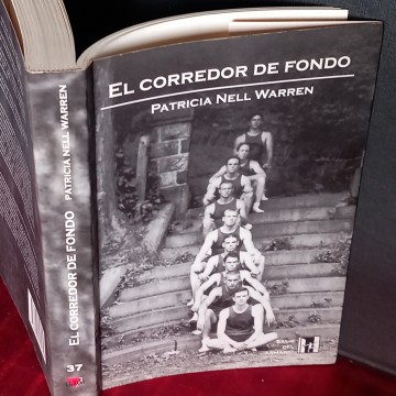 EL CORREDOR DE FONDO, PATRICIA NELL WARREN.
