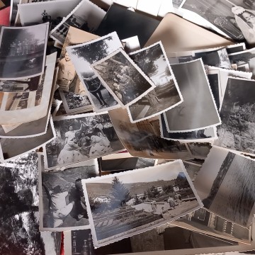 LOTE DE FOTOGRAFÍAS ANTIGUAS.