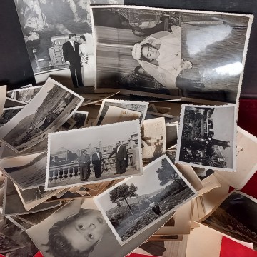 LOTE DE FOTOGRAFÍAS ANTIGUAS.