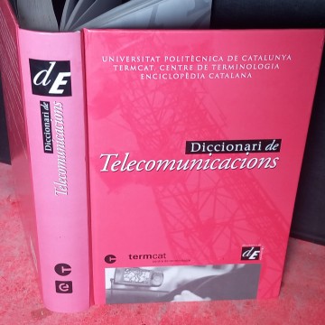 DICCIONARI DE TELECOMUNICACIONS.