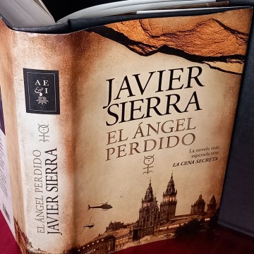 EL ÁNGEL PERDIDO, JAVIER SIERRA.