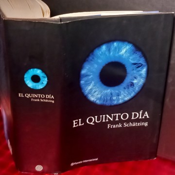 EL QUINTO DÍA, FRANK SCHATZING.