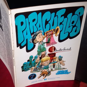 CÓMIC PARACUELLOS, AUXILIO SOCIAL, CARLOS GIMÉNEZ.