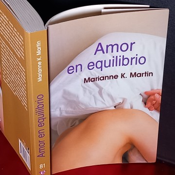 NOVELAS LÉSBICAS LIBROS LESBIANISMO LIBRERÍA BARCELONA LIBROS
