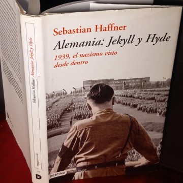 ALEMANIA: JEKYLL Y HYDE, SEBASTIAN HAFFNER.