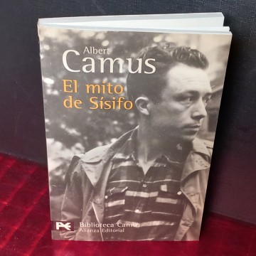 EL MITO DE SÍSIFO, ALBERT CAMUS.