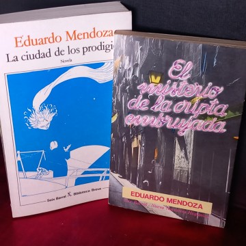 LOTE 2 NOVELAS DE EDUARDO MENDOZA.