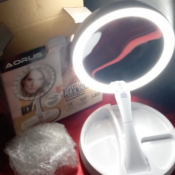 ESPEJO DE MAQUILLAJE LED.