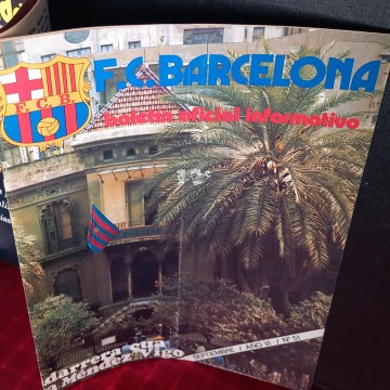F.C.BARCELONA BOLETÍN OFICIAL INFORMATIVO 51.