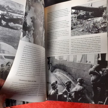 LUFTWAFFE, JOHN PIMLOTT.