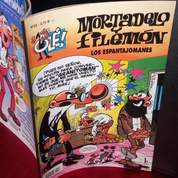 CÓMIC MORTADELO Y FILEMÓN 33 LOS ESPANTAJOMANES, OLÉ