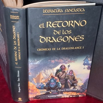 EL RETORNO DE LOS DRAGONES, CRÓNICAS DE LA DRAGONLANCE I.