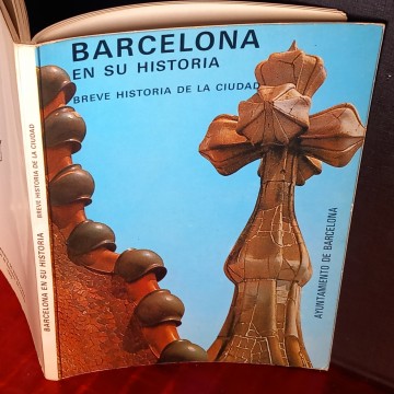 BARCELONA EN SU HISTORIA