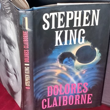 DOLORES CLAIBORNE, STEPHEN KING.