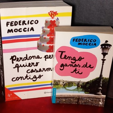 TENGO GANAS DE TI Y PERDONA PER QUIERO CASARME CONTIGO, FEDERICO MOCCIA.