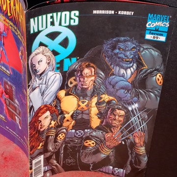 CÓMIC NUEVOS X MEN 89