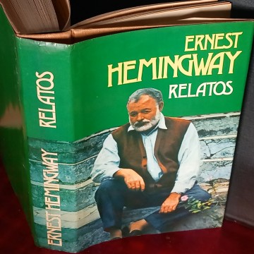 RELATOS ERNEST HEMINGWAY.