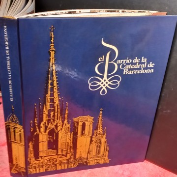 EL BARRIO DE LA CATEDRAL DE BARCELONA, MANUEL GARCÍA-MARTÍN.