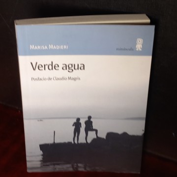 VERDE AGUA, MARISA MADIERI.