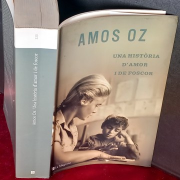 UNA HISTÒRIA D'AMOR I DE FOSCOR, AMOS OZ.