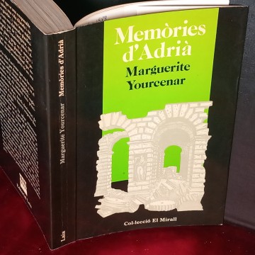 MEMÒRIES D'ADRIÀ, MARGUERITE YOURCENAR.