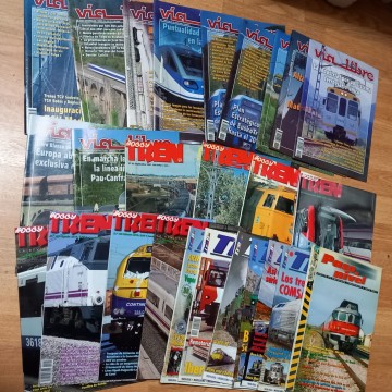 LOTE 26 REVISTAS DE TRENES.