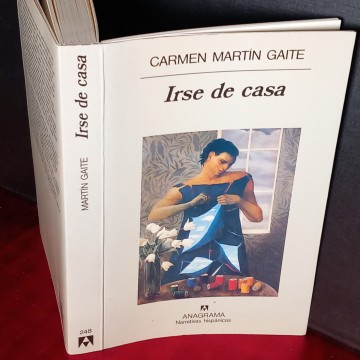 IRSE DE CASA, CARMEN MARTÍN GAITE.
