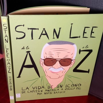 STAN LEE DE LA A A LA Z.