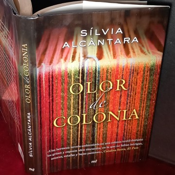 OLOR DE COLONIA, SÍLVIA ALCÁNTARA.