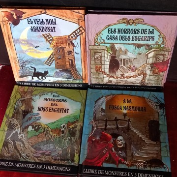 LOT 4 LLIBRE DE MONSTRES EN 3 DIMENSIONS