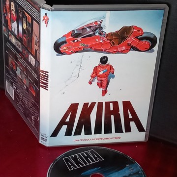 AKIRA DVD.