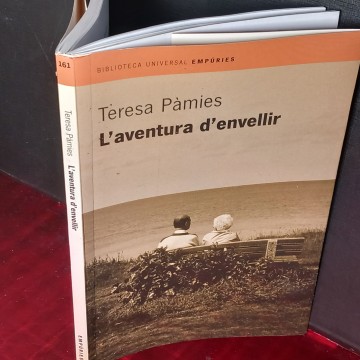 L'AVENTURA D'ENVELLIR, TERESA PÀMIES.