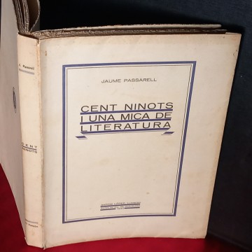 CENT NINOTS I UNA MICA DE LITERATURA, JAUME PASSARELL.