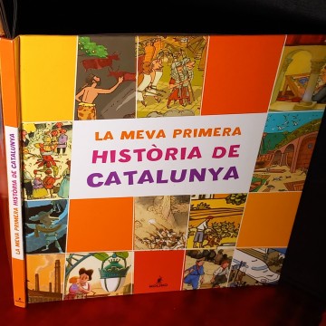 LA MEVA PRIMERA HISTÒRIA DE CATALUNYA, MARTA LUNA.