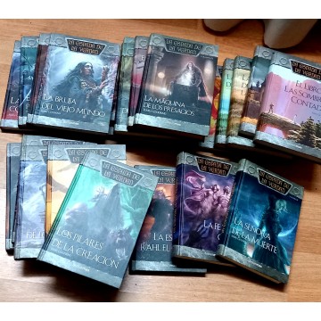 LOTE 22 VOLÚMENES LA ESPADA DE LA VERDAD, TERRY GOODKIND.