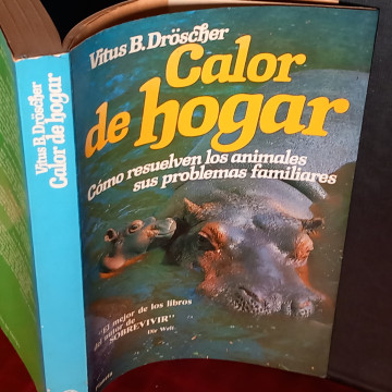 CALOR DE HOGAR, VITUS B. DROSCHER.