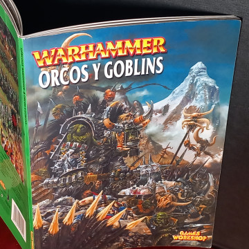 WARHAMMER: ORCOS Y GOBLINS.
