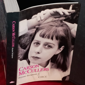 CARSON MCCULLERS, JOSYANE SAVIGNEAU.