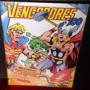 CÓMIC LOS VENGADORES 100.
