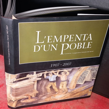 CENTENARI COOPERATIVA VINÍCOLA DE SARRAL, CELLER PORTELL, L'EMPRENTA D'UN POBLE.