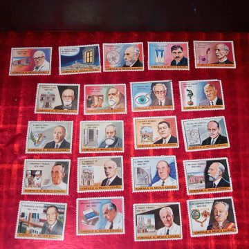 21 SELLOS HOMENAJE AL MÉDICO ESPAÑOL, SERIE COMPLETA