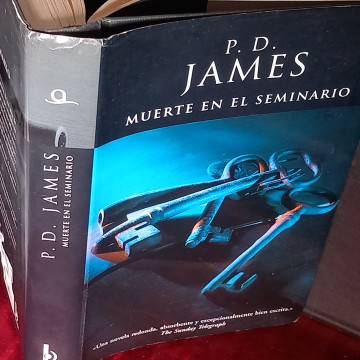 MUERTE EN EL SEMINARIO, P.D. JAMES.