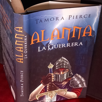 ALANNA LA GUERRERA, TAMORA PIERCE.
