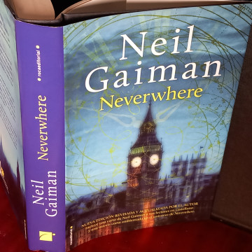 NEVERWHERE, NEIL GAIMAN.