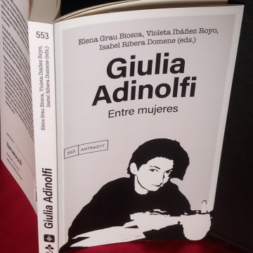 GIULIA ADINOLFI: ENTRE MUJERES (en català)