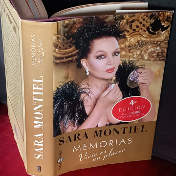 SARA MONTIEL MEMORIAS, VIVIR ES UN PLACER.