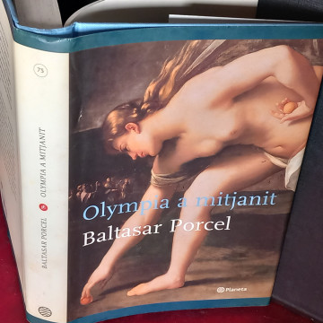 OLYMPIA A MITJANIT, BALTASAR PORCEL.