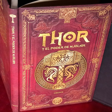 THOR Y EL PODER DE MJOLNIR.