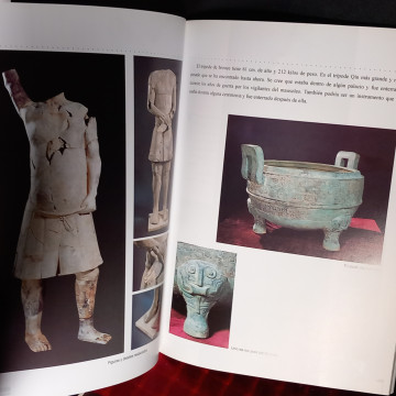 UN EJÉRCITO DE GRANDES ENSUEÑOS (GUERREROS DE TERRACOTA).