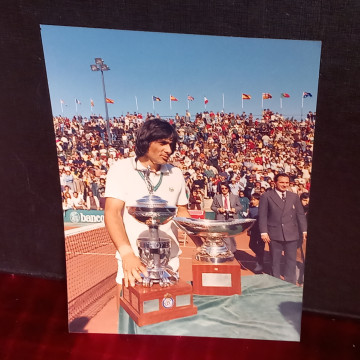 FOTOGRAFÍA ORIGINAL ILIE NASTASE.